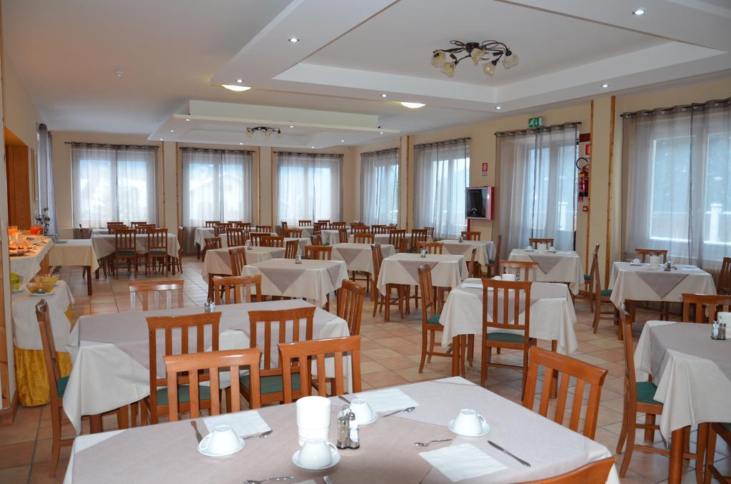 Hotel Pineta Falcade Εξωτερικό φωτογραφία